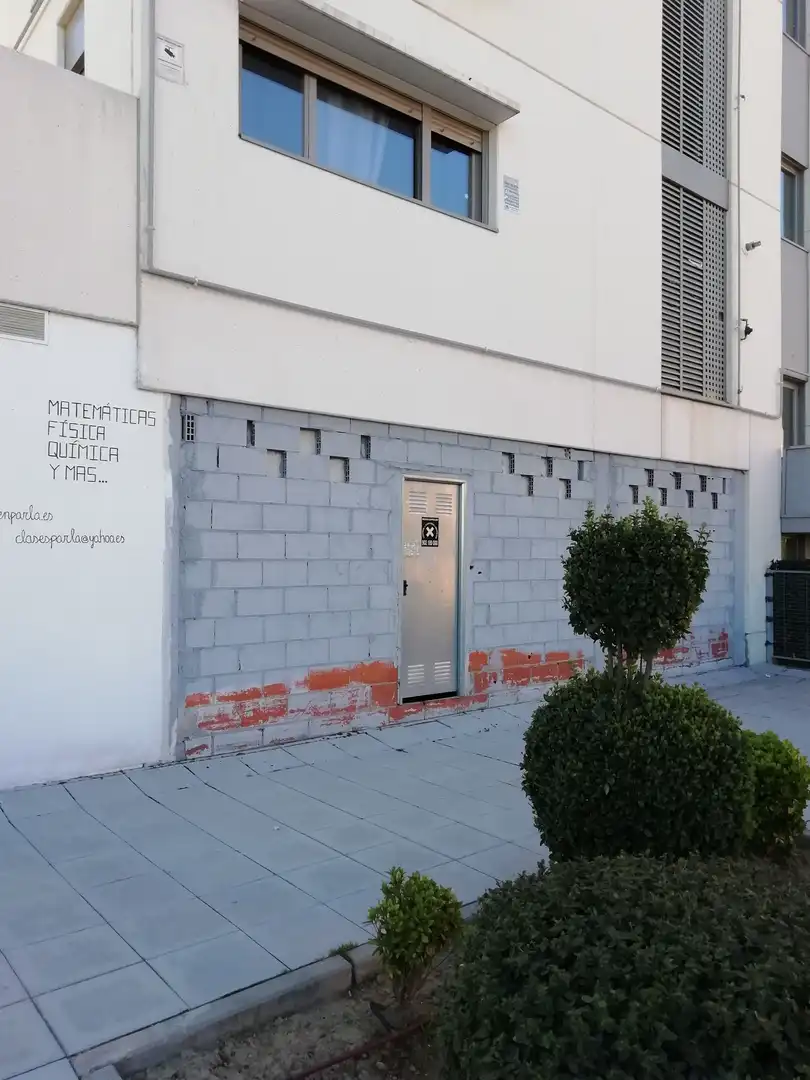 Exterior view of Garage for rent in Parla