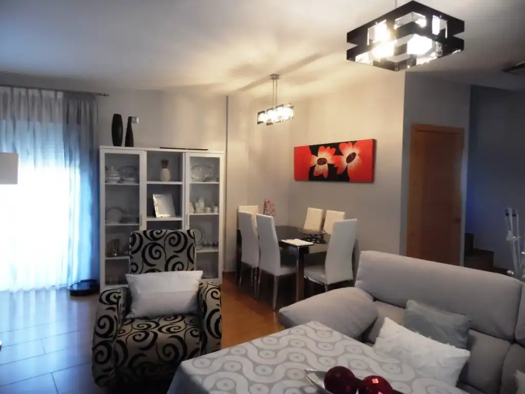 Casa rústica amb terrassa en venda a Árchez, imagen 8