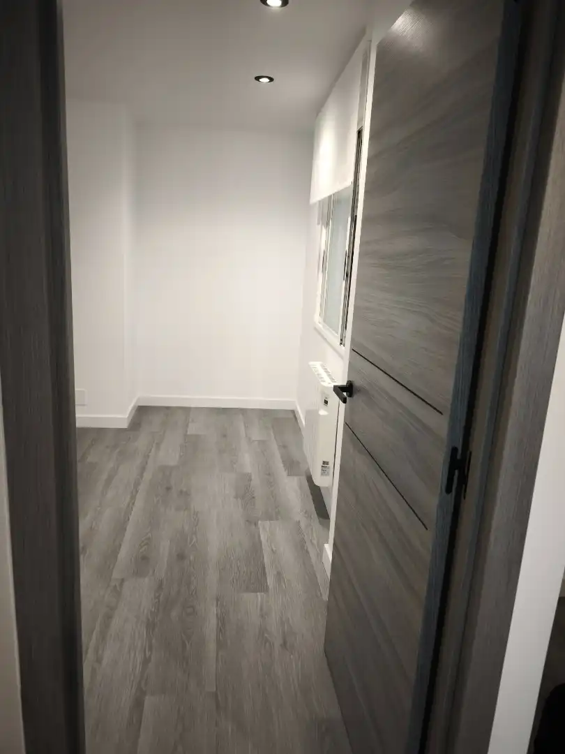 Piso de alquiler en Ensanche - Sar