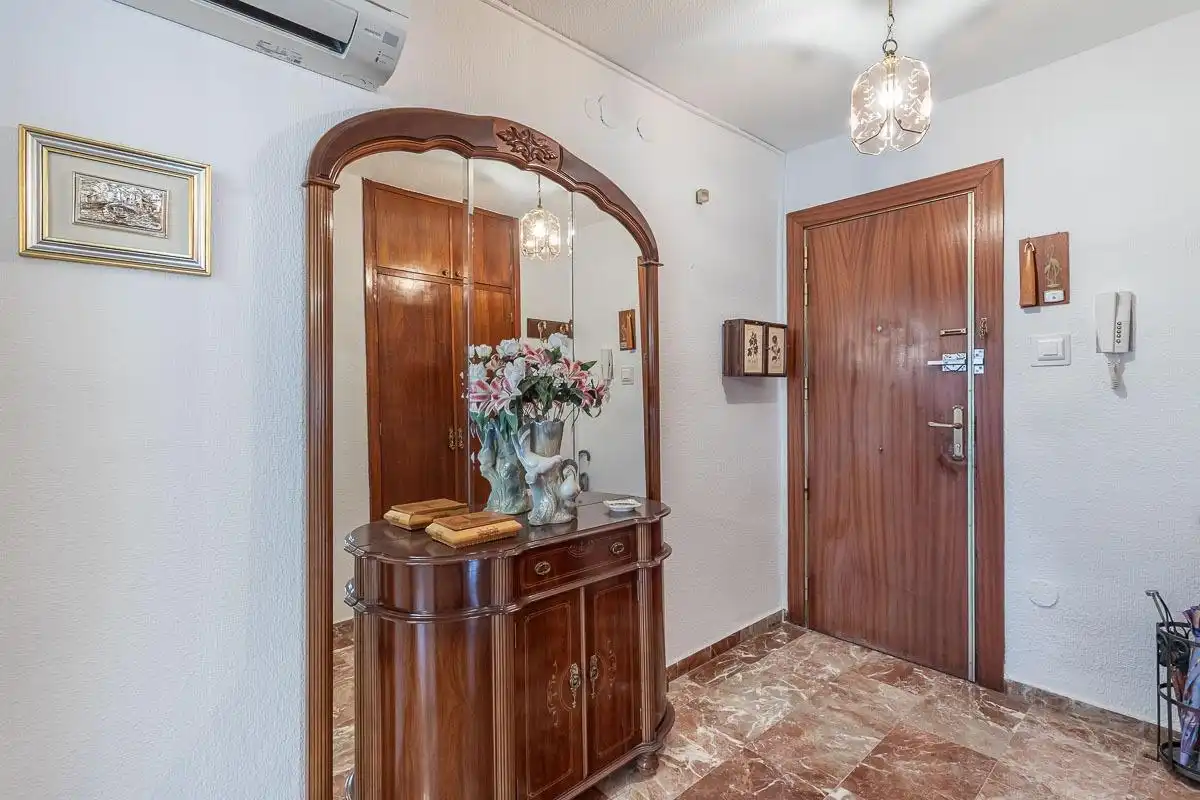 Flat with terrace to rent in Chana, imagen 22