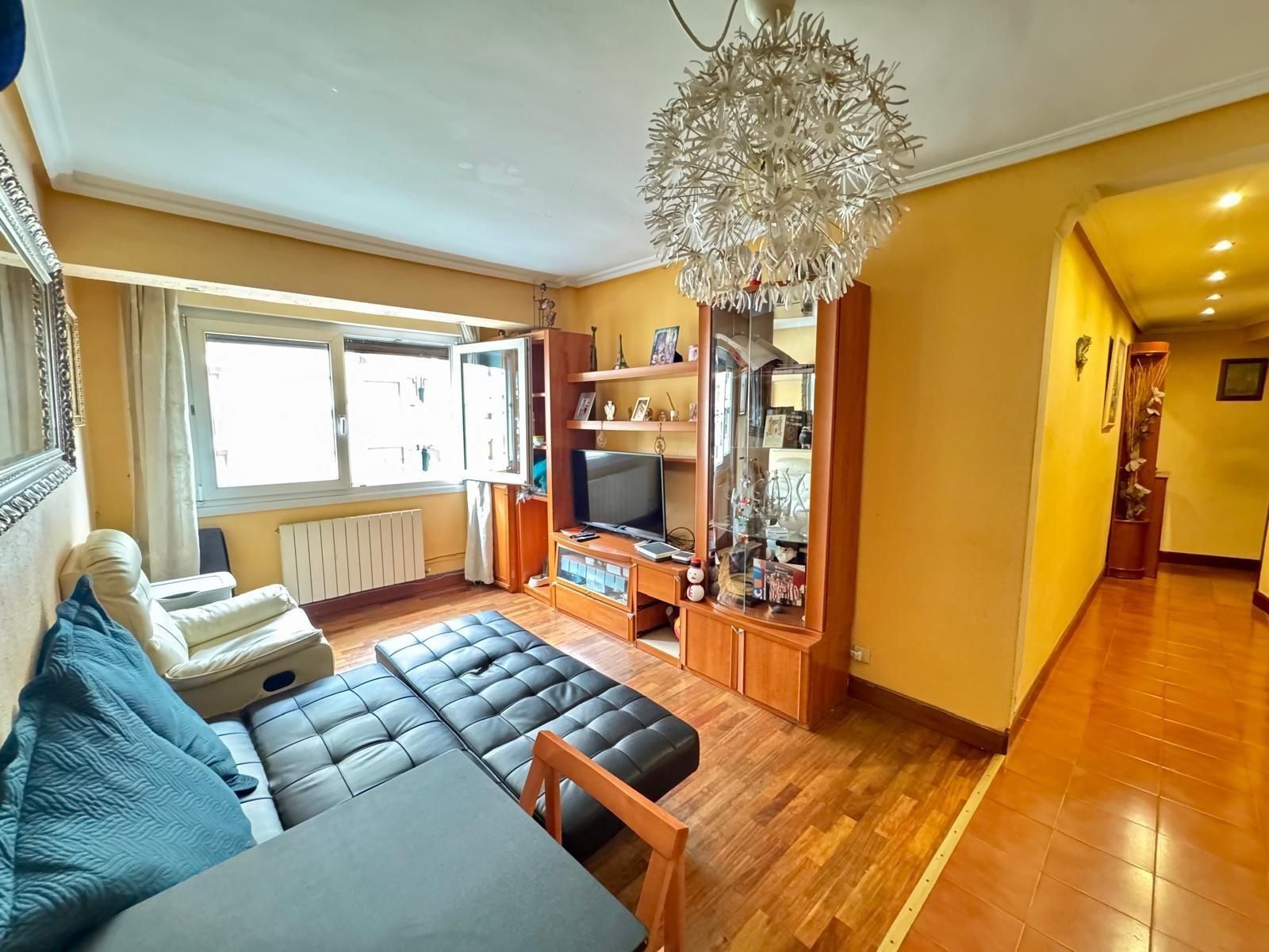 Sala de estar de Piso en venta en Portugalete con Calefacción