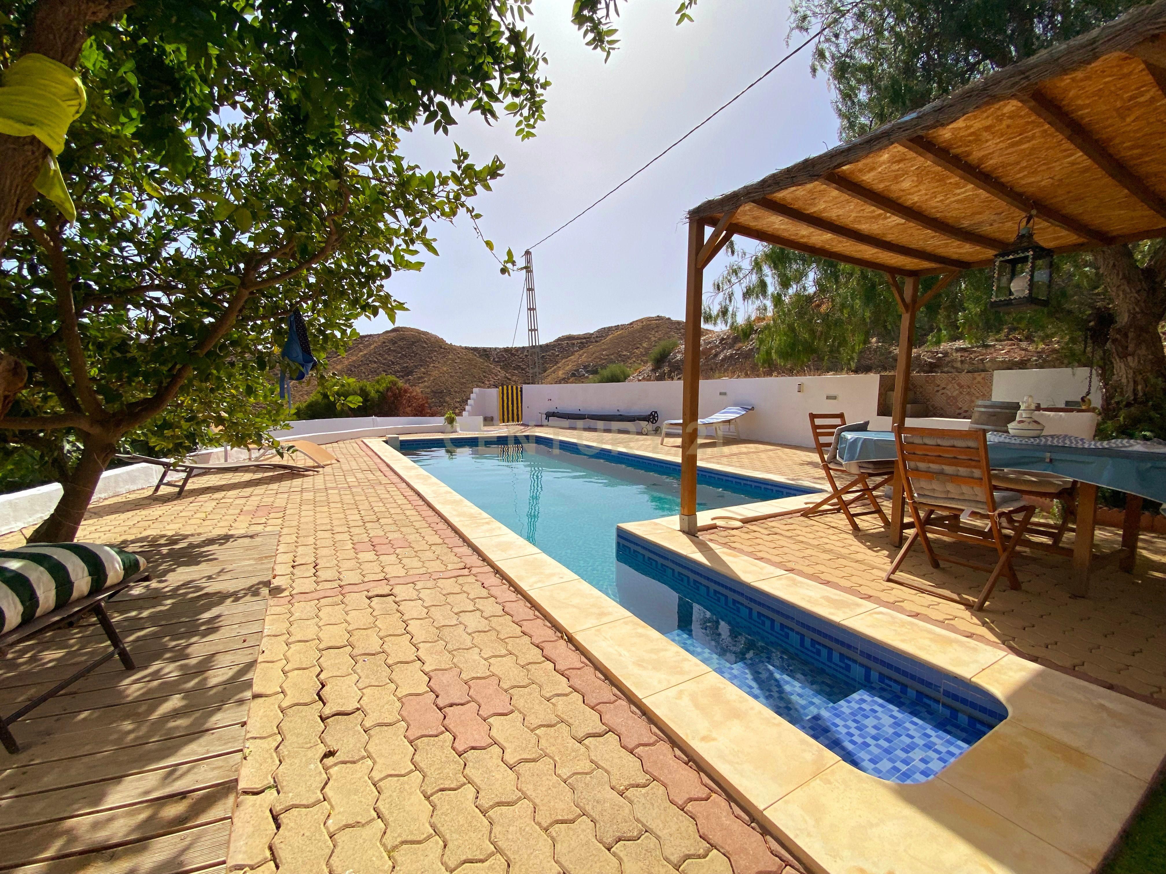 Piscina de Casa o xalet en venda en Berja amb Piscina