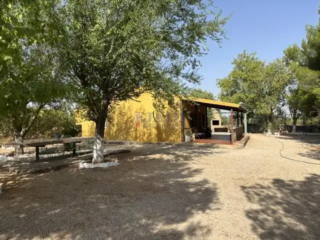 Maison rustique à vendre à Valdepeñas