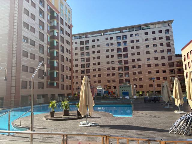 Garaje en Venta en Avenida de Finlandia, 2 en El Cano - Los Bermejales