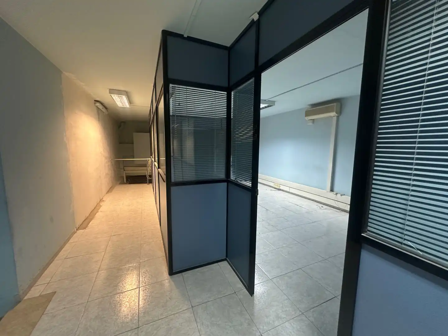 Local comercial en venta en Carrer de Violant d'Hongria Reina d'Aragó 89, imagen 11
