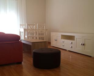 Living room of Apartment to rent in Badajoz Capital  with Air Conditioner and Furnished