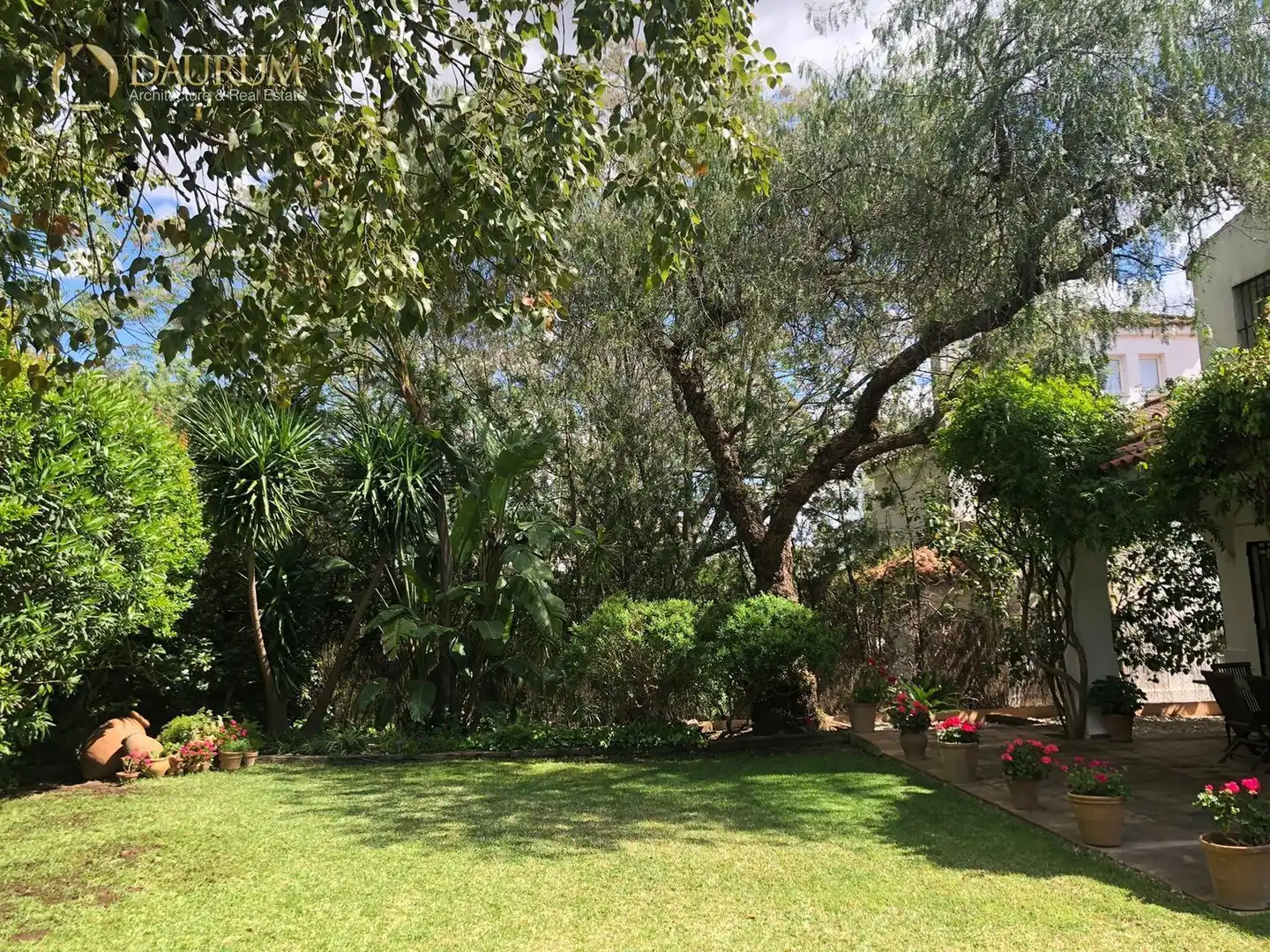 Jardín de Casa o chalet en venta en Mairena del Aljarafe con Aire acondicionado, Calefacción y Terraza