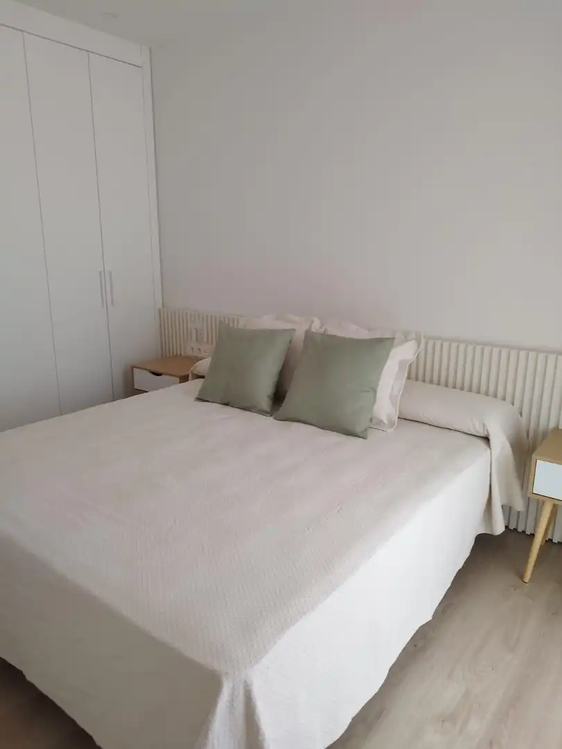 Bedroom of Apartments for rent in Marbella  with Air Conditioner, Heating and Terrace
