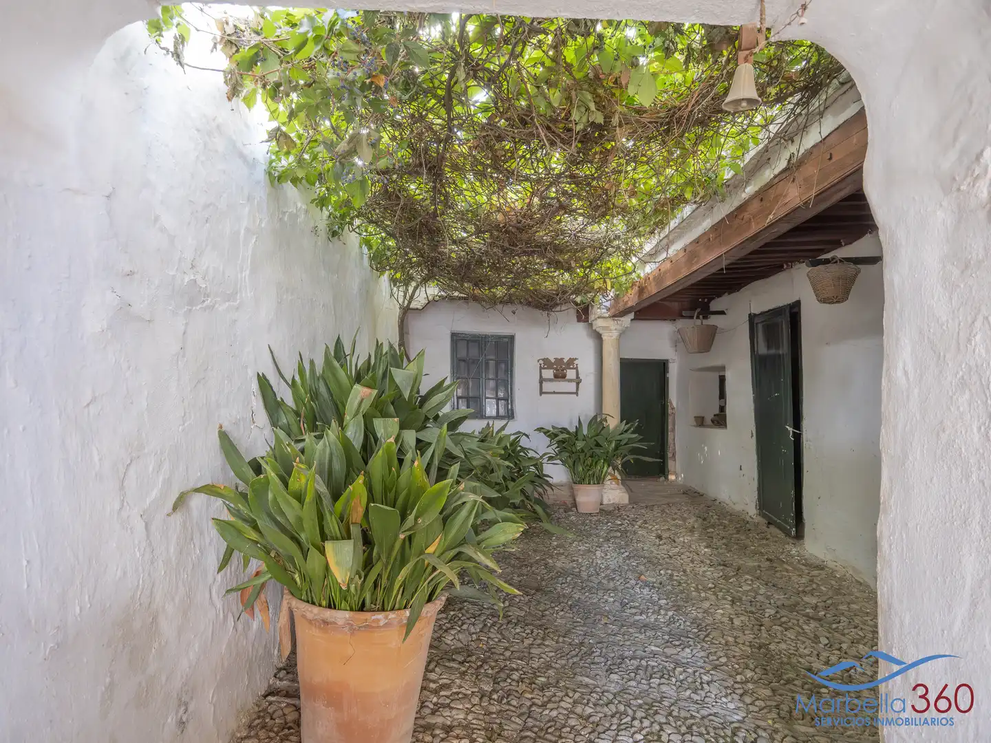 Vista exterior de Casa o chalet en venta en Ronda con Jardín privado, Terraza y Amueblado