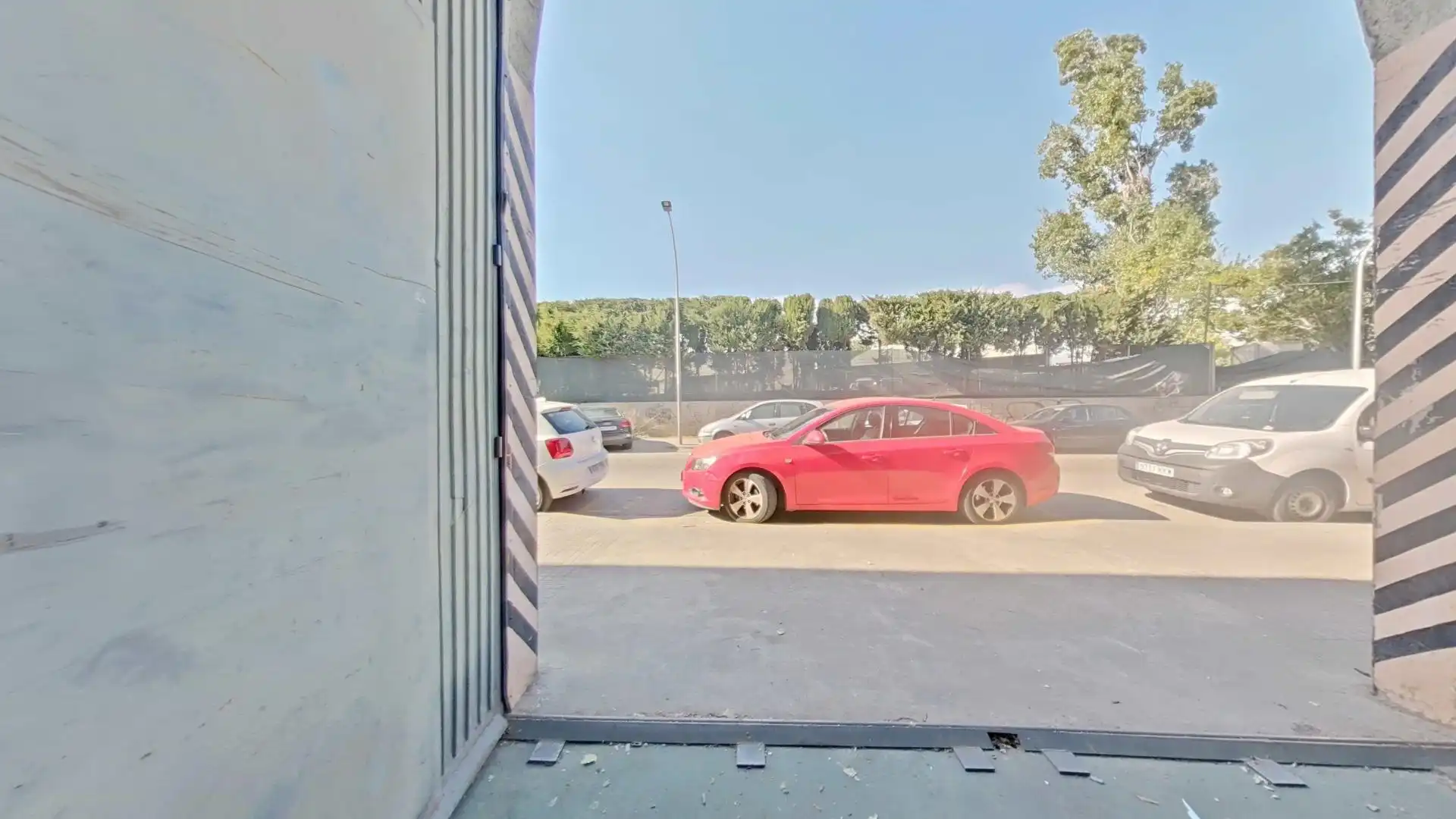 Parking de Nave industrial de alquiler en Ripollet