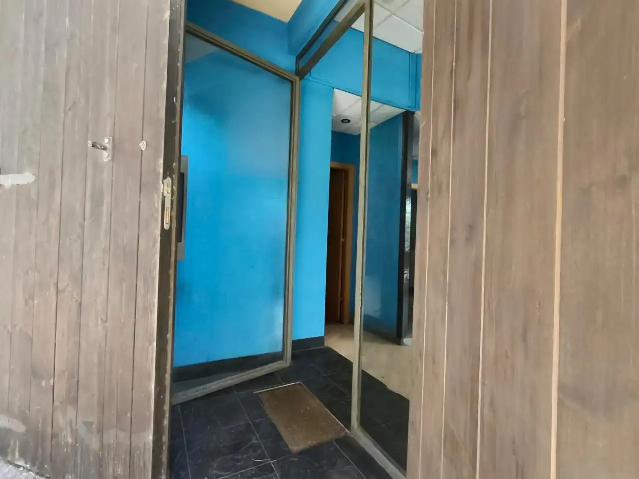 Gewerbefläche zum Verkauf in Calle Cabruñana, imagen 6