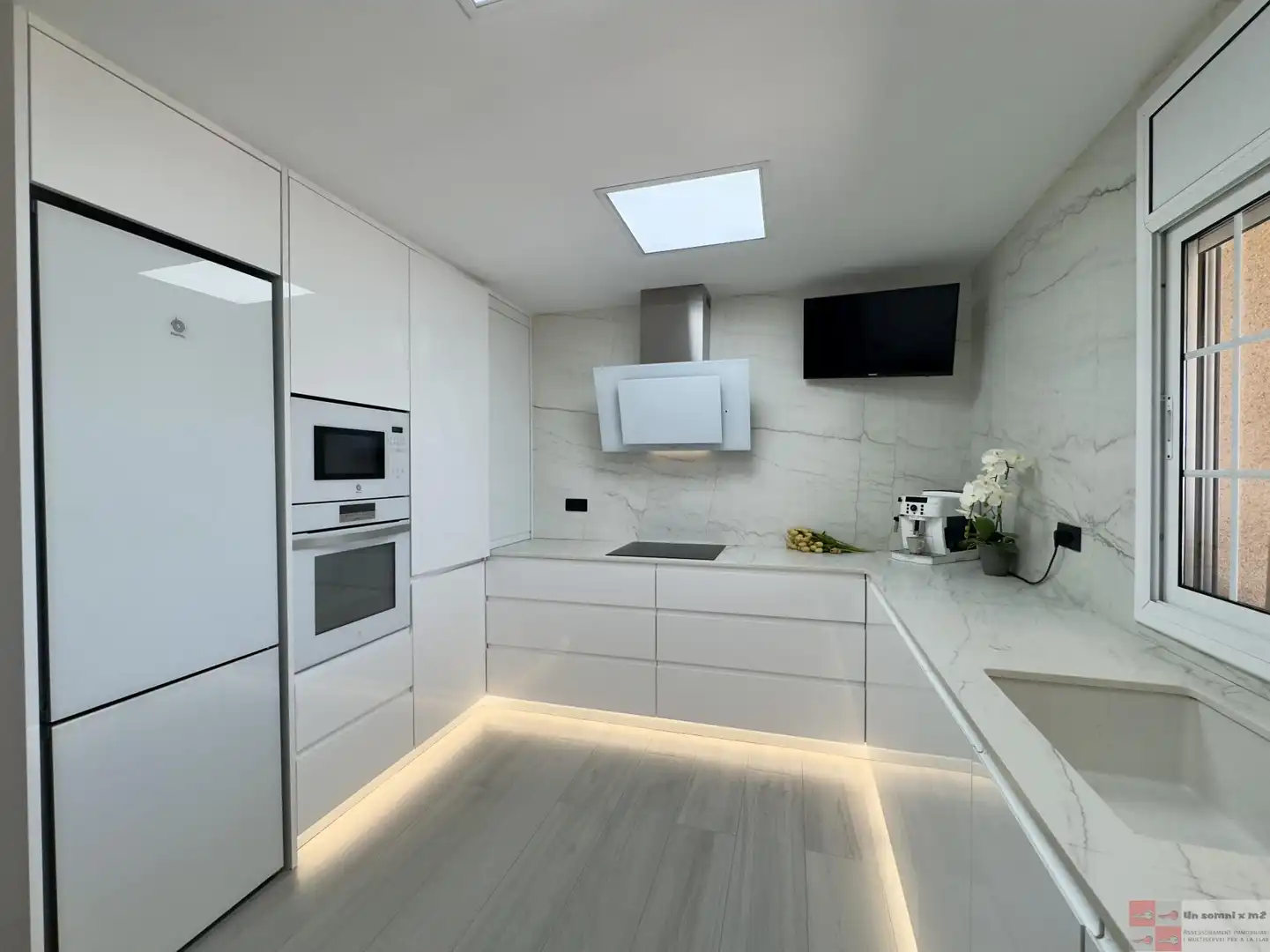 Kitchen of Houses for sale in Piera  with Air Conditioner, Heating and Terrace