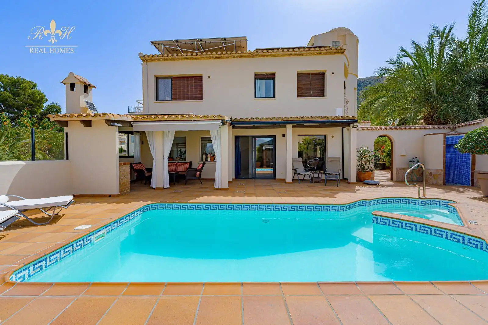 Terraced house with pool for sale in CANTERA