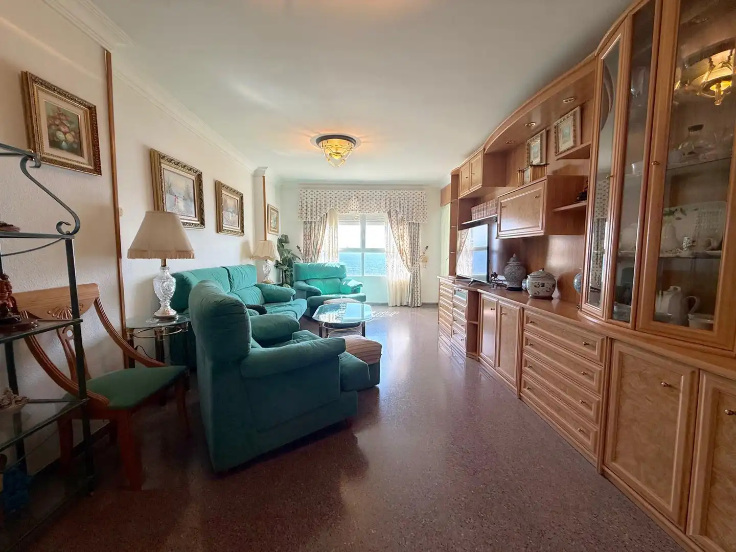 Sala de estar de Apartamento en venta en Benidorm con Aire acondicionado, Jardín privado y Amueblado