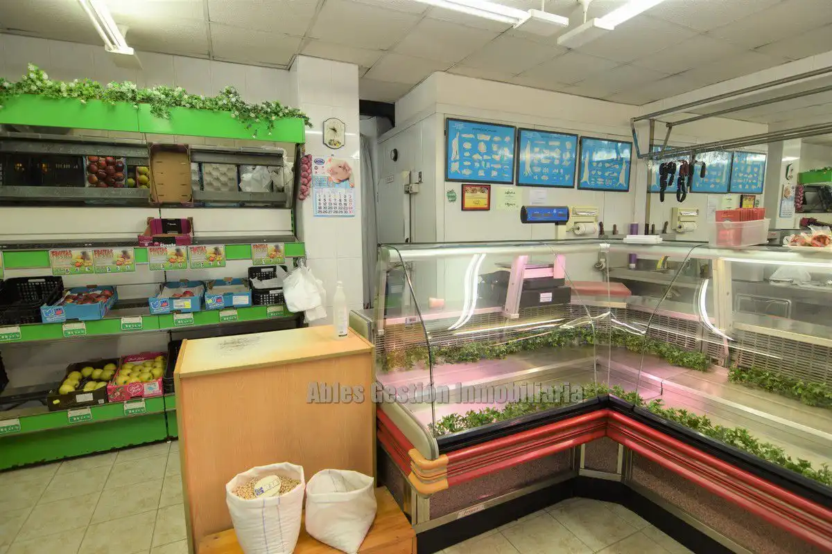 Local comercial en venta en Ciudad Naranco - Prados de La Fuente, imagen 8