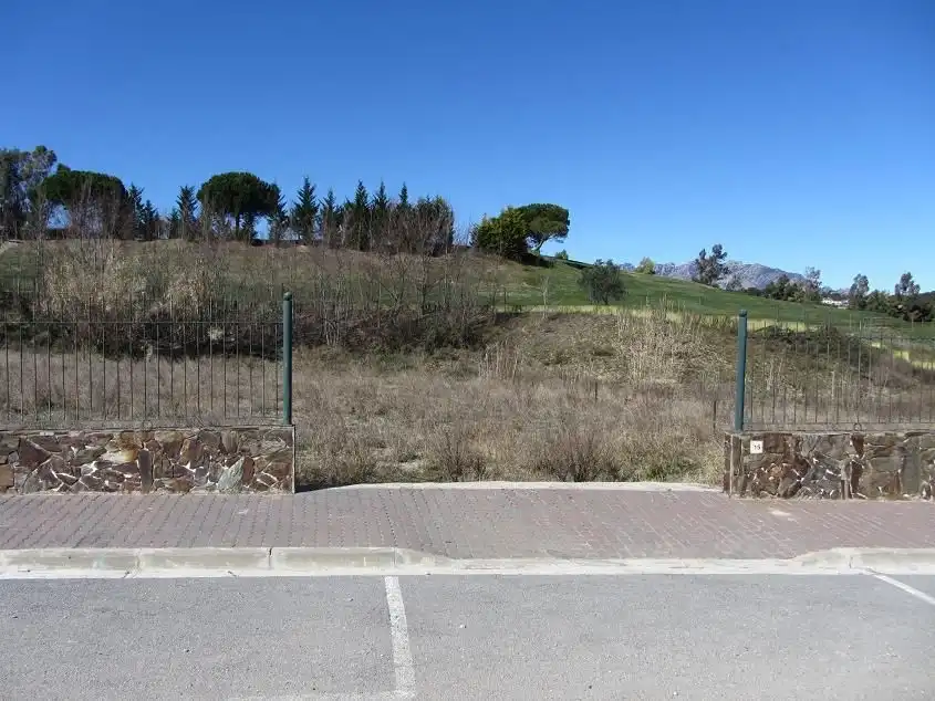 Residential land for sale in Sant Esteve Sesrovires, imagen 3