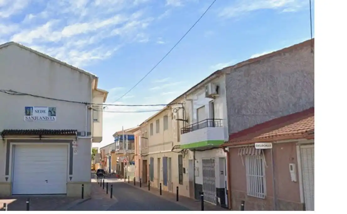 Flat for sale in Plaza ALFONSO ESCAMEZ, imagen 2