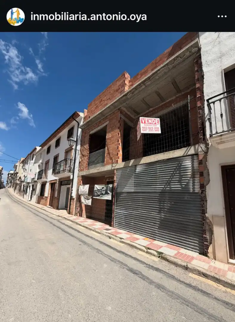Casa con terraza en venta en Mancha Real