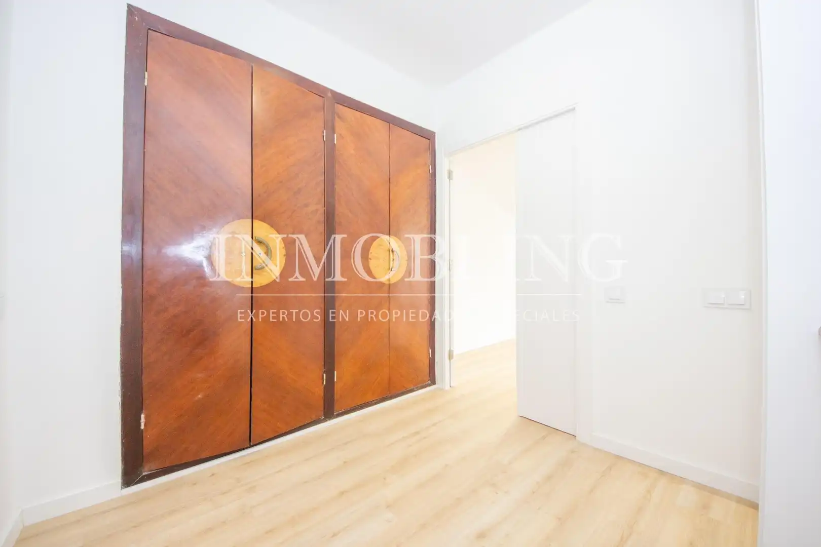 Habitación de Piso de alquiler en Mataró con Aire acondicionado y Parquet