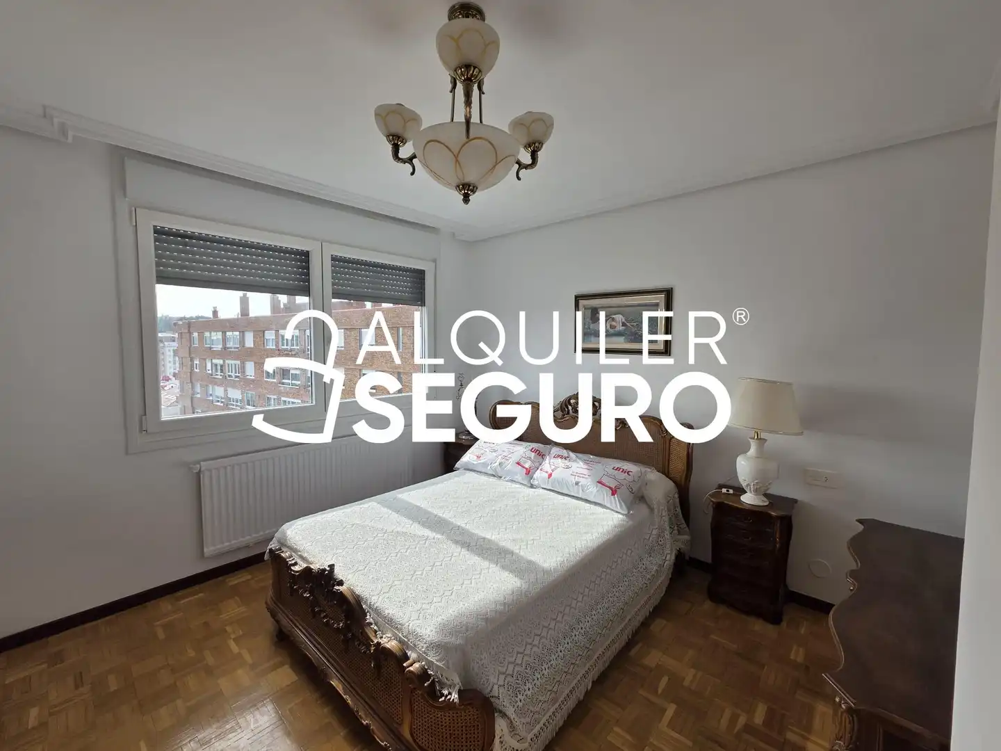 Schlafzimmer von Wohnung zur Miete in Tardajos mit Heizung und Möbliert