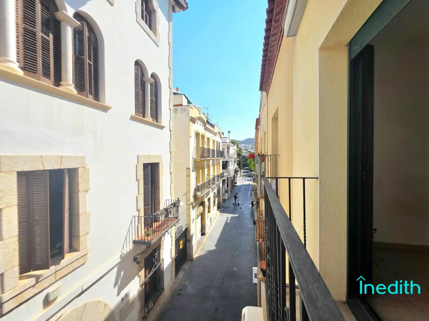 Vista exterior de Pis en venda en Sitges amb Aire condicionat, Calefacció i Balcó