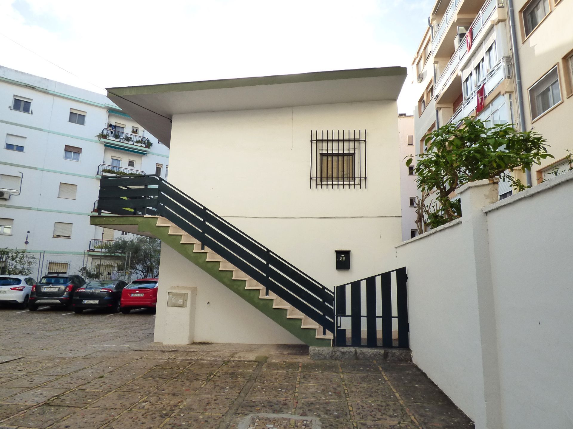 Exterior view of Apartment to rent in  Cádiz Capital  with Air Conditioner, Heating and Furnished