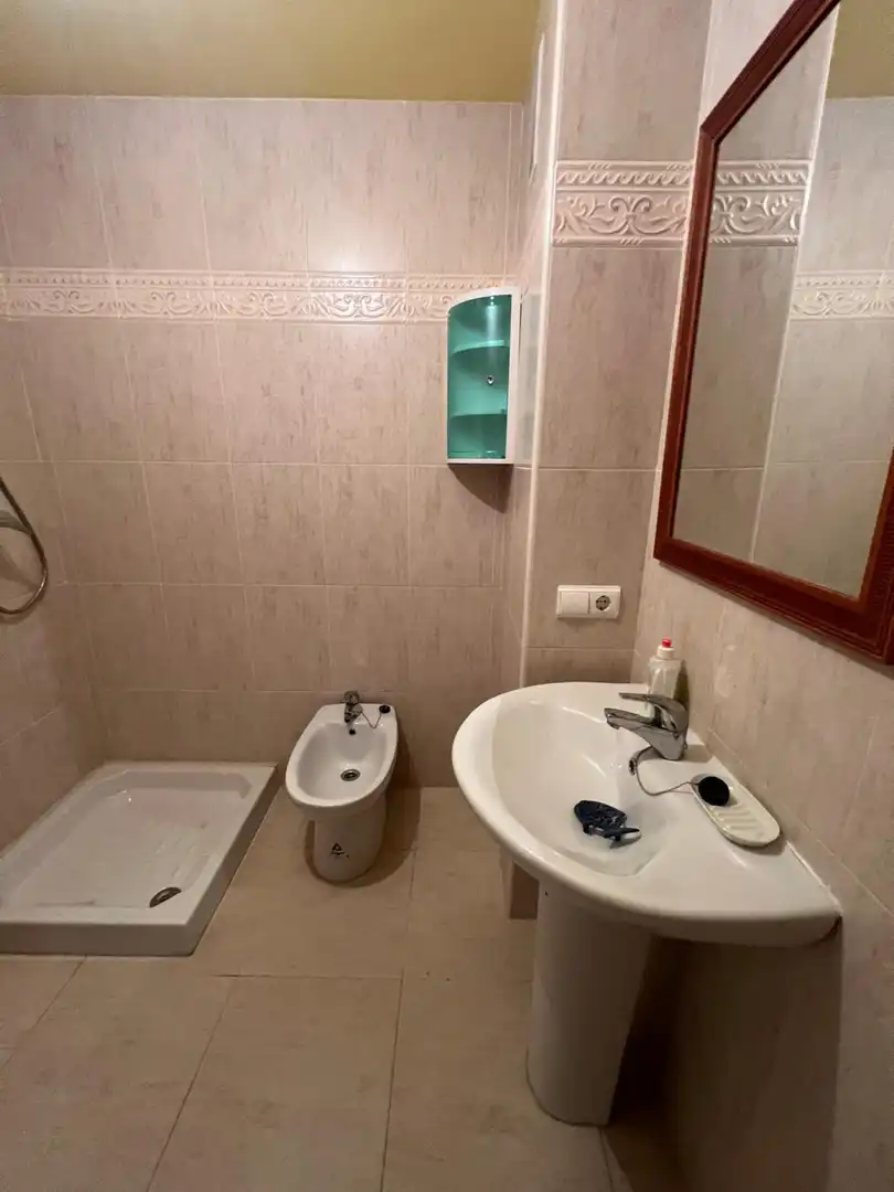 Baño de Piso en venta en  Logroño con Calefacción, Parquet y Terraza