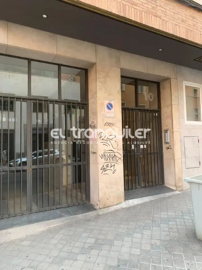 Außenansicht von Wohnung zur Miete in Madrid mit Terrasse, Möbliert und Waschmaschine