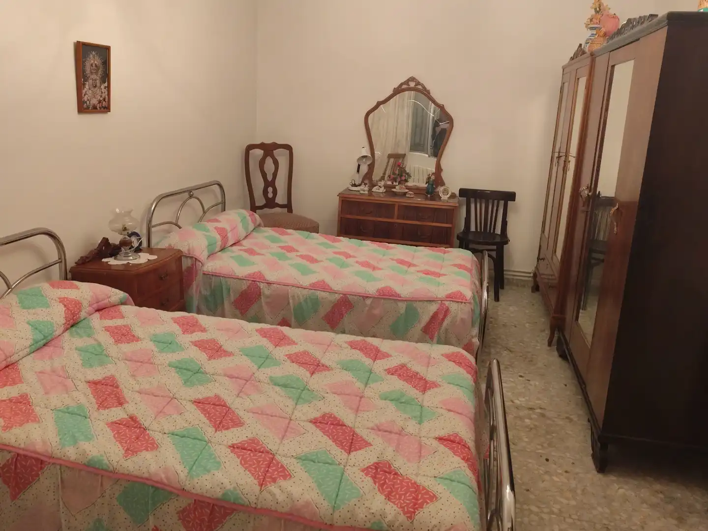 Dormitori de Casa o xalet en venda en Polán amb Calefacció, Jardí privat i Moblat