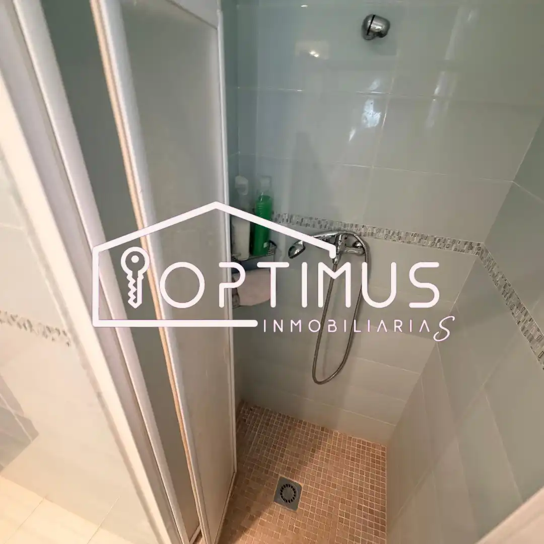 Bathroom of Houses for sale in Loriguilla  with Swimming Pool