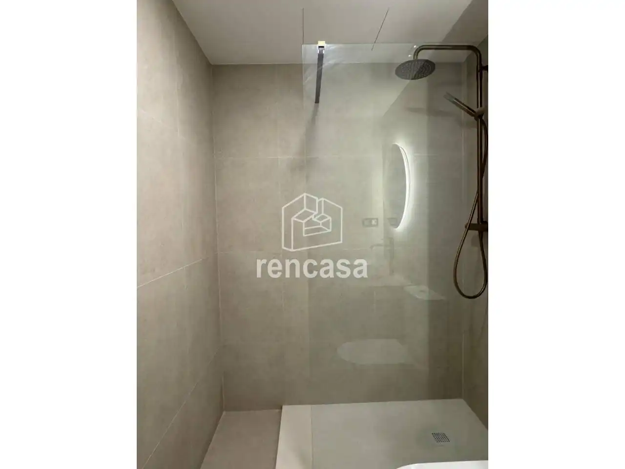 Baño de Piso en venta en Lleida con Aire acondicionado, Calefacción y Parquet