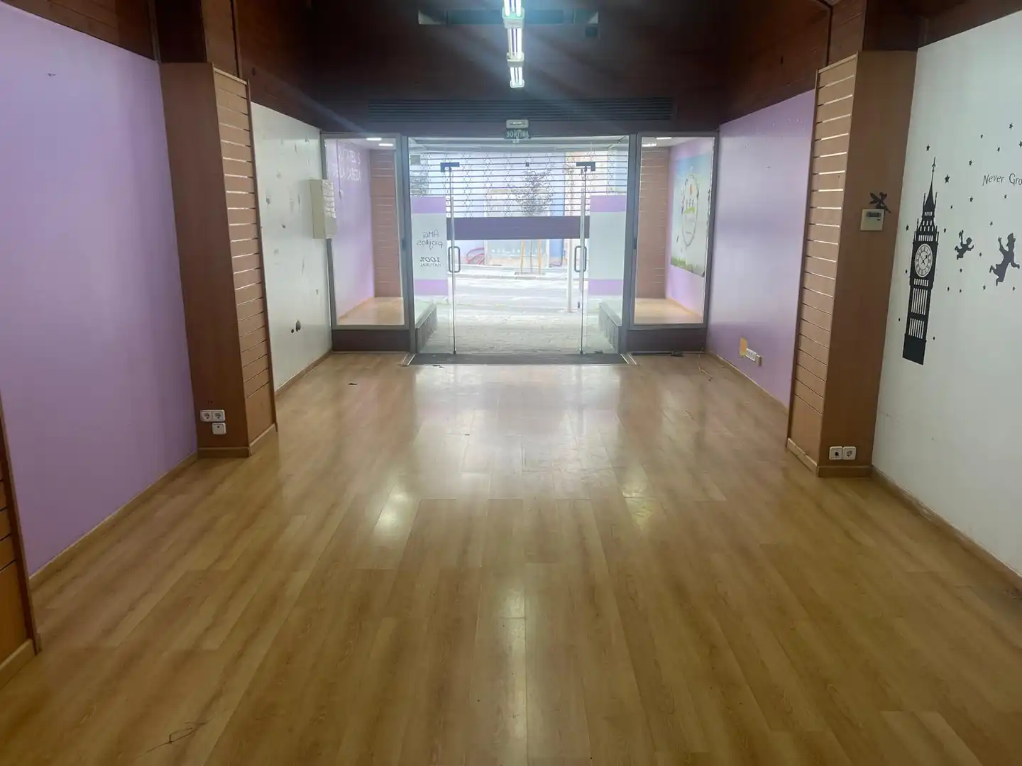 Local de lloguer en Mollet del Vallès amb Parquet