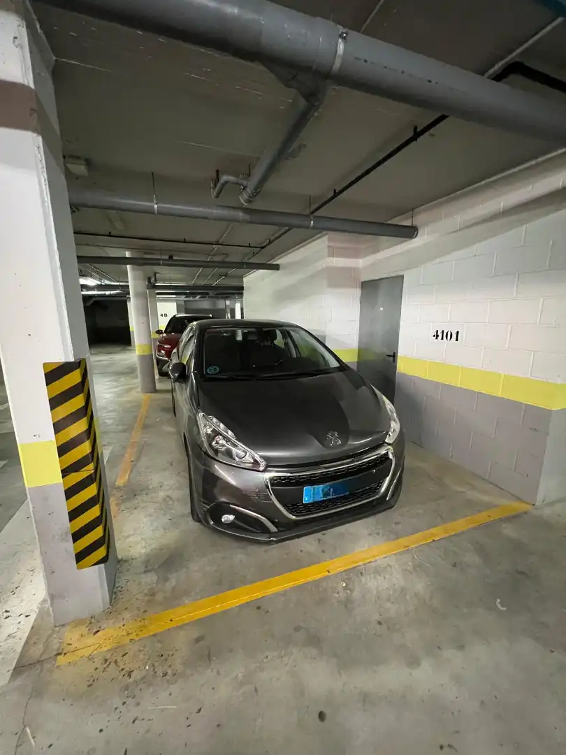 Parkplatz von Wohnung zum Verkauf in Mijas mit Klimaanlage, Heizung und Privatgarten
