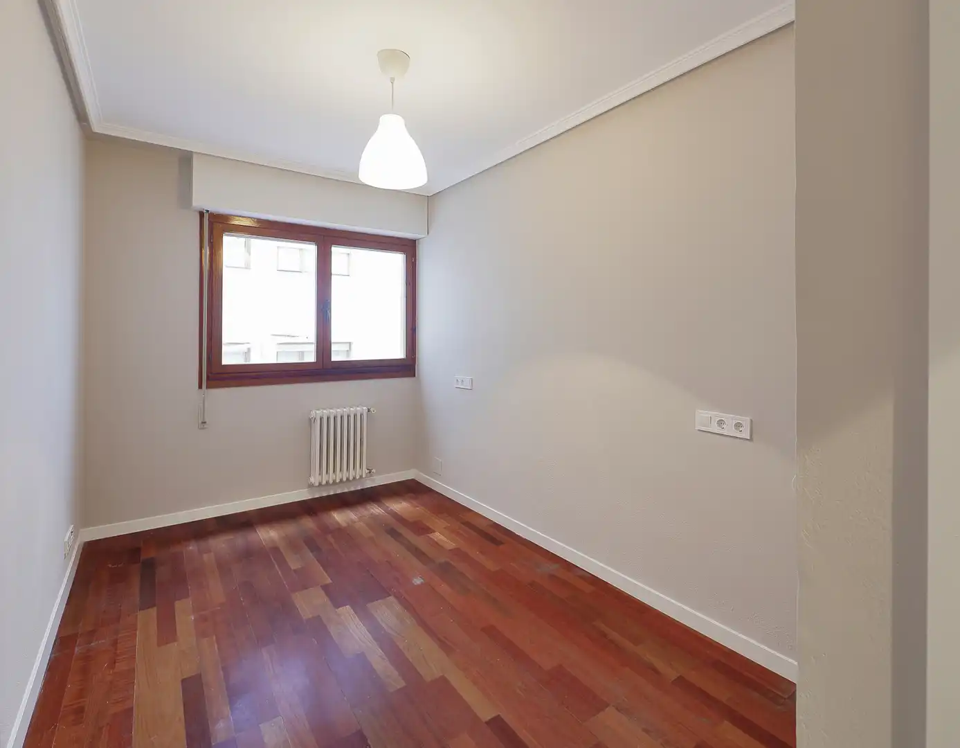 Bedroom of Flat for sale in Gijón   with Heating, Parquet flooring and Storage room