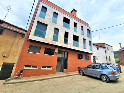 Außenansicht von Wohnung zum verkauf in Ribafrecha mit Klimaanlage, Terrasse und Balkon