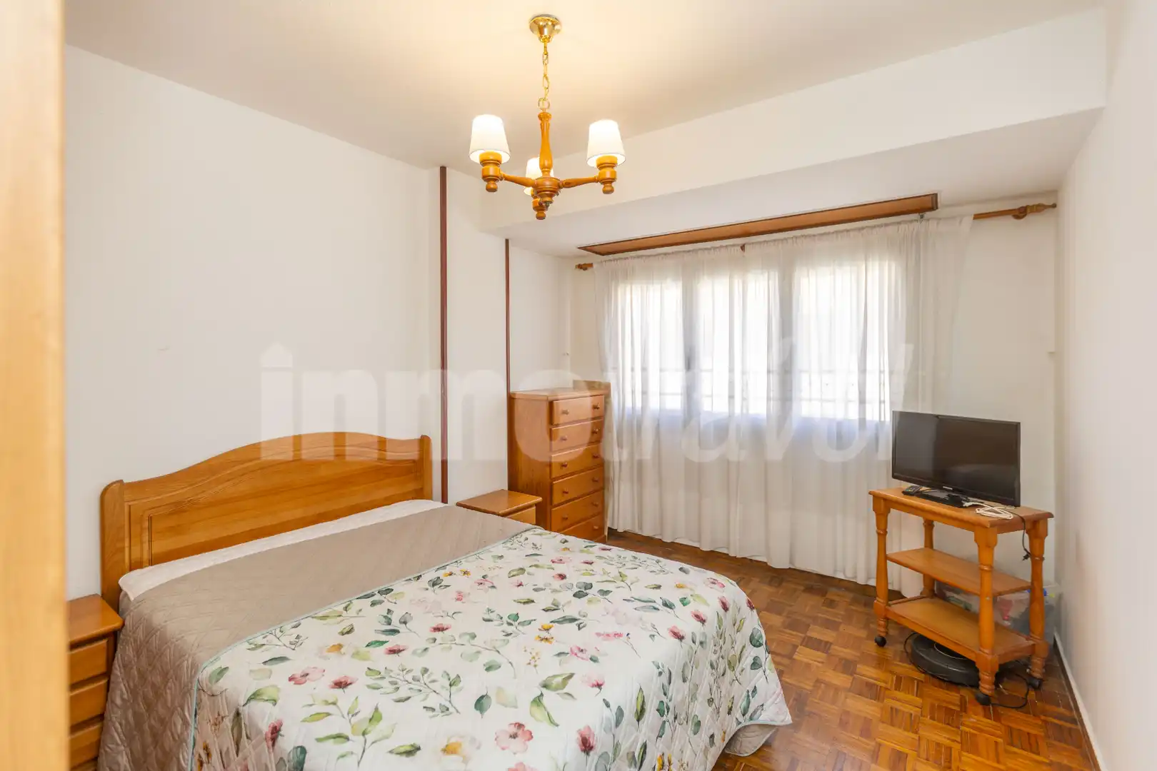 Piso con ascensor en venta en Rúa das Flores, imagen 2