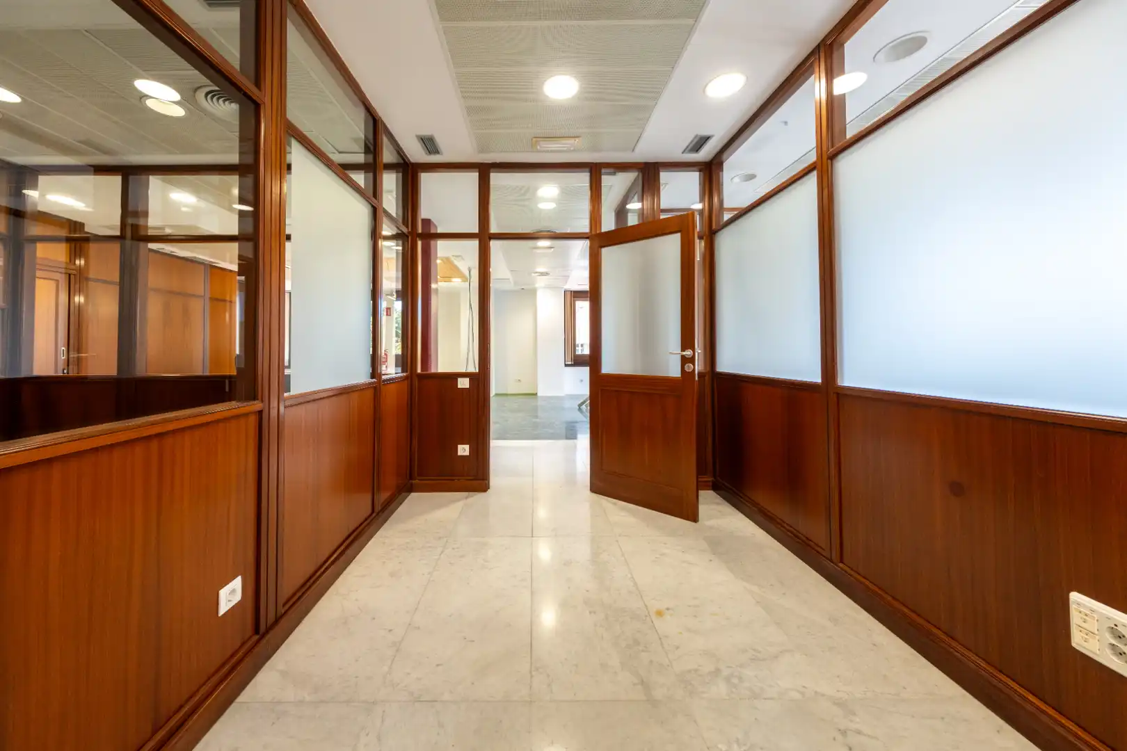 Office space with lift for sale in Calle Bravo Murillo, imagen 68