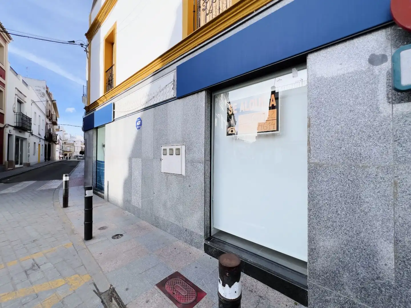 Local de alquiler en Los Palacios y Villafranca con Aire acondicionado