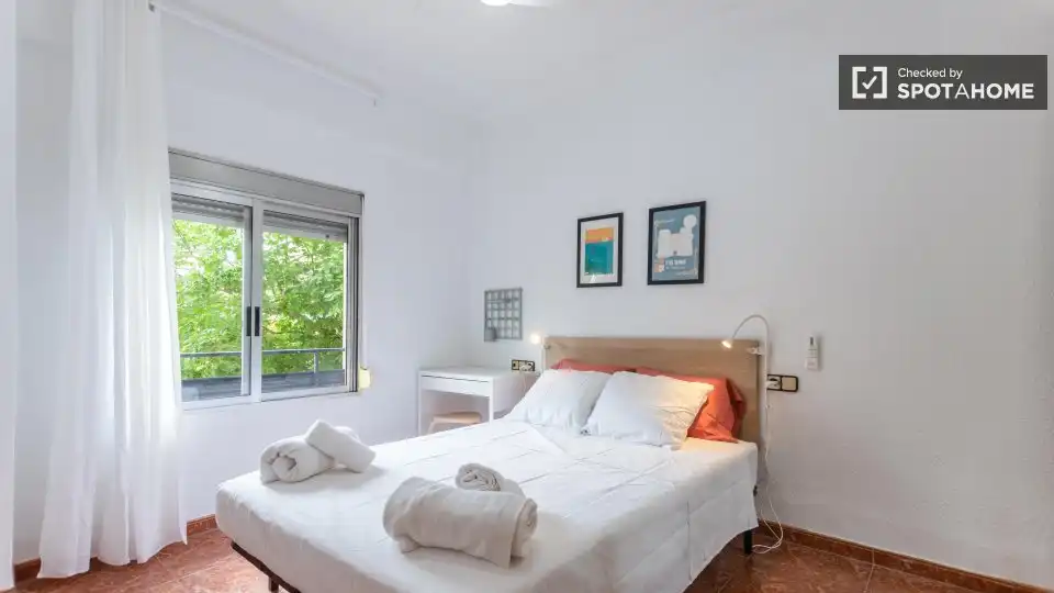 Bedroom of Flat for rent in Valencia  with Air Conditioner, Heating and Furnished