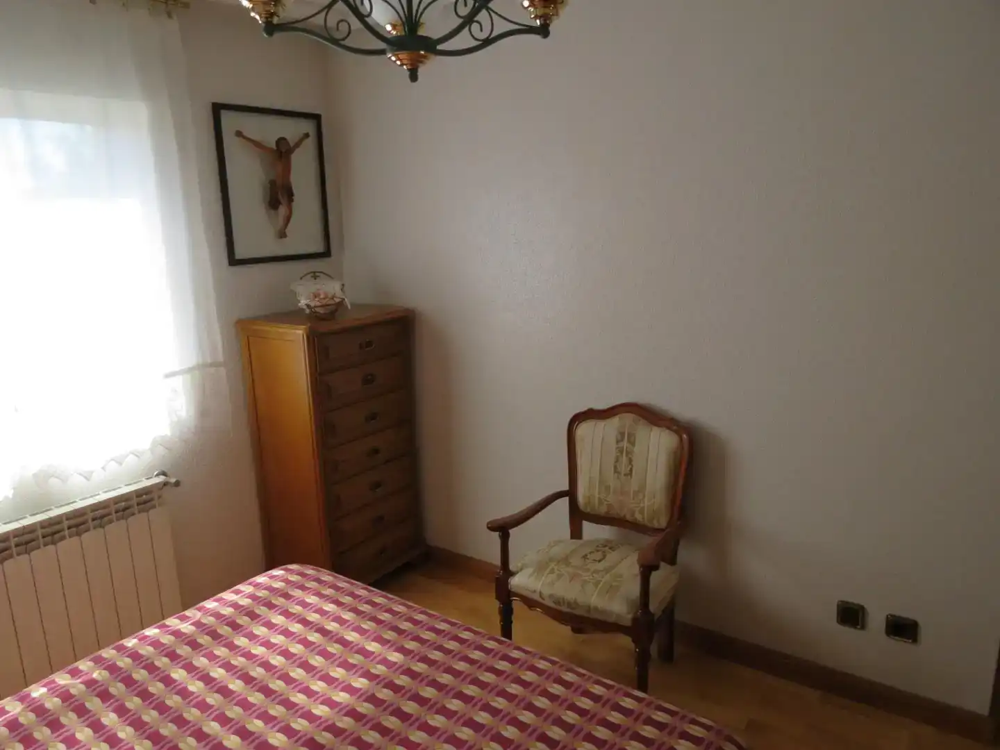Dormitori de Pis en venda en Villaralbo amb Jardí privat, Parquet i Moblat