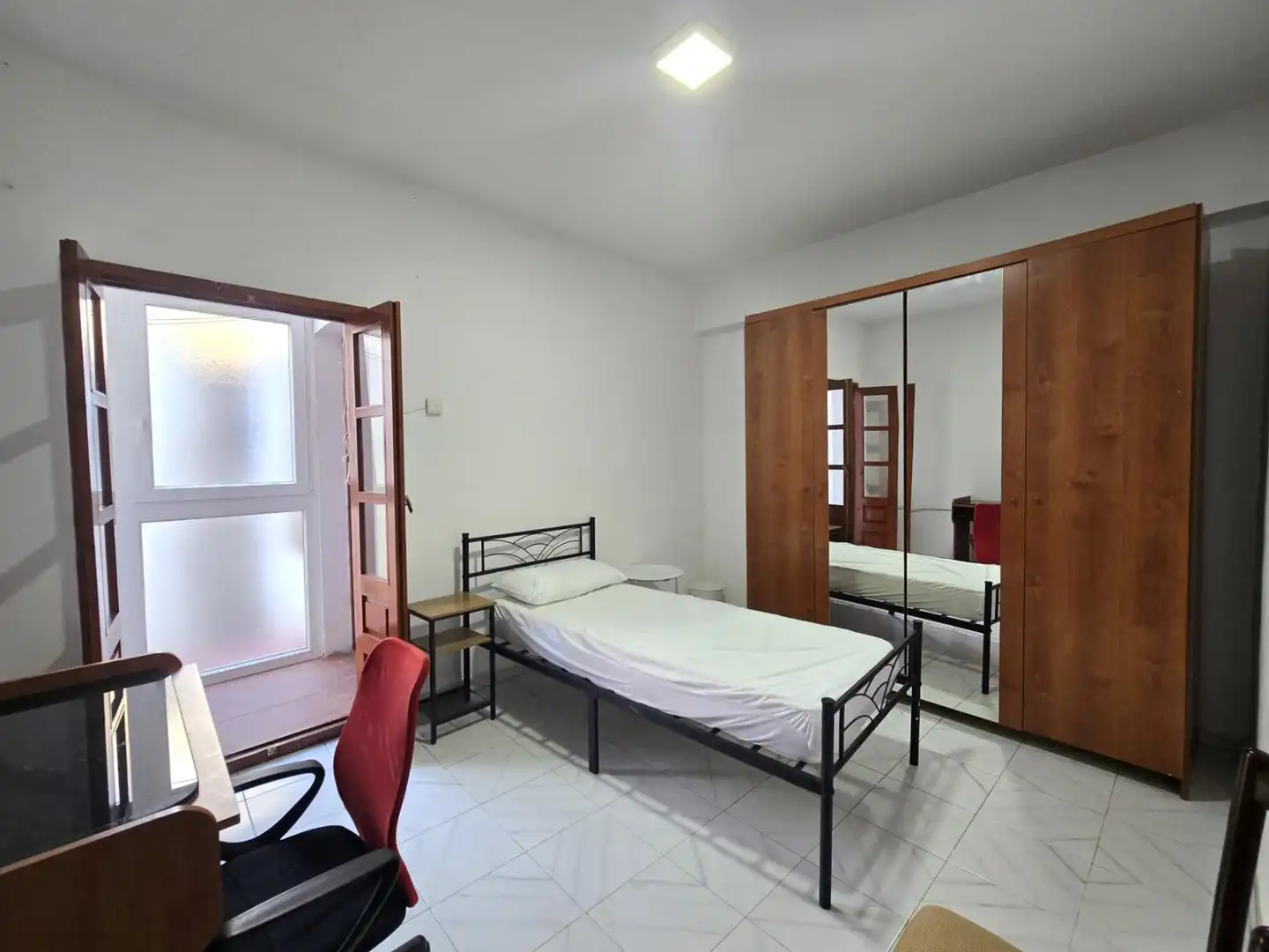 Habitación de Piso de alquiler en Plasencia con Calefacción, Amueblado y Balcón