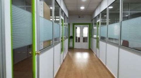 Foto 4 de Oficina de alquiler en Sur - PAU 4, Móstoles