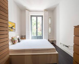 Bedroom of Apartment to rent in  Madrid Capital  with Air Conditioner and Balcony