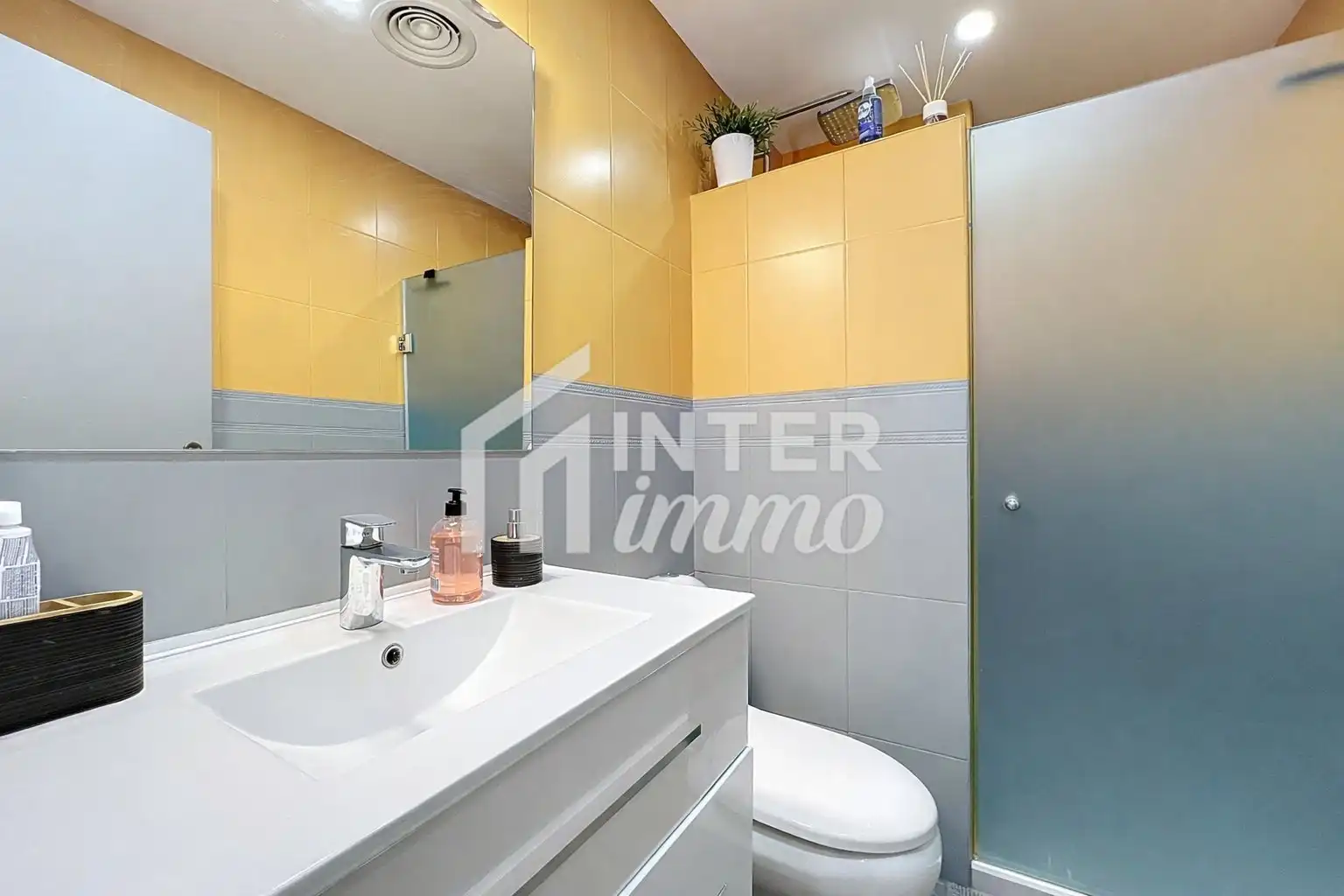 Apartment with pool for sale in Sc Gran Reserva 31 - Édifice Marenostrum, imagen 17