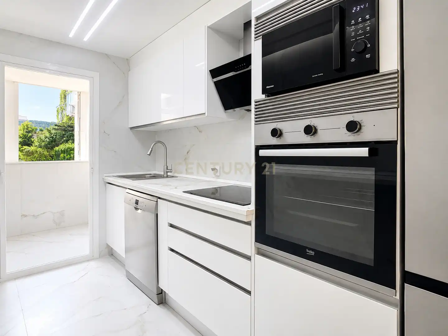 Apartamento con piscina en venta en Avenida las Palmeras, Benalmádena, Spain, imagen 10