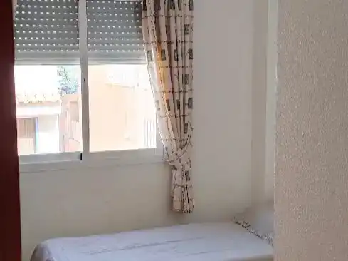 Schlafzimmer von Wohnung zur Miete in Cartagena mit Klimaanlage, Schwimmbad und Balkon