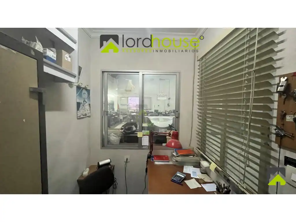 Nave industrial en venta en Lorca