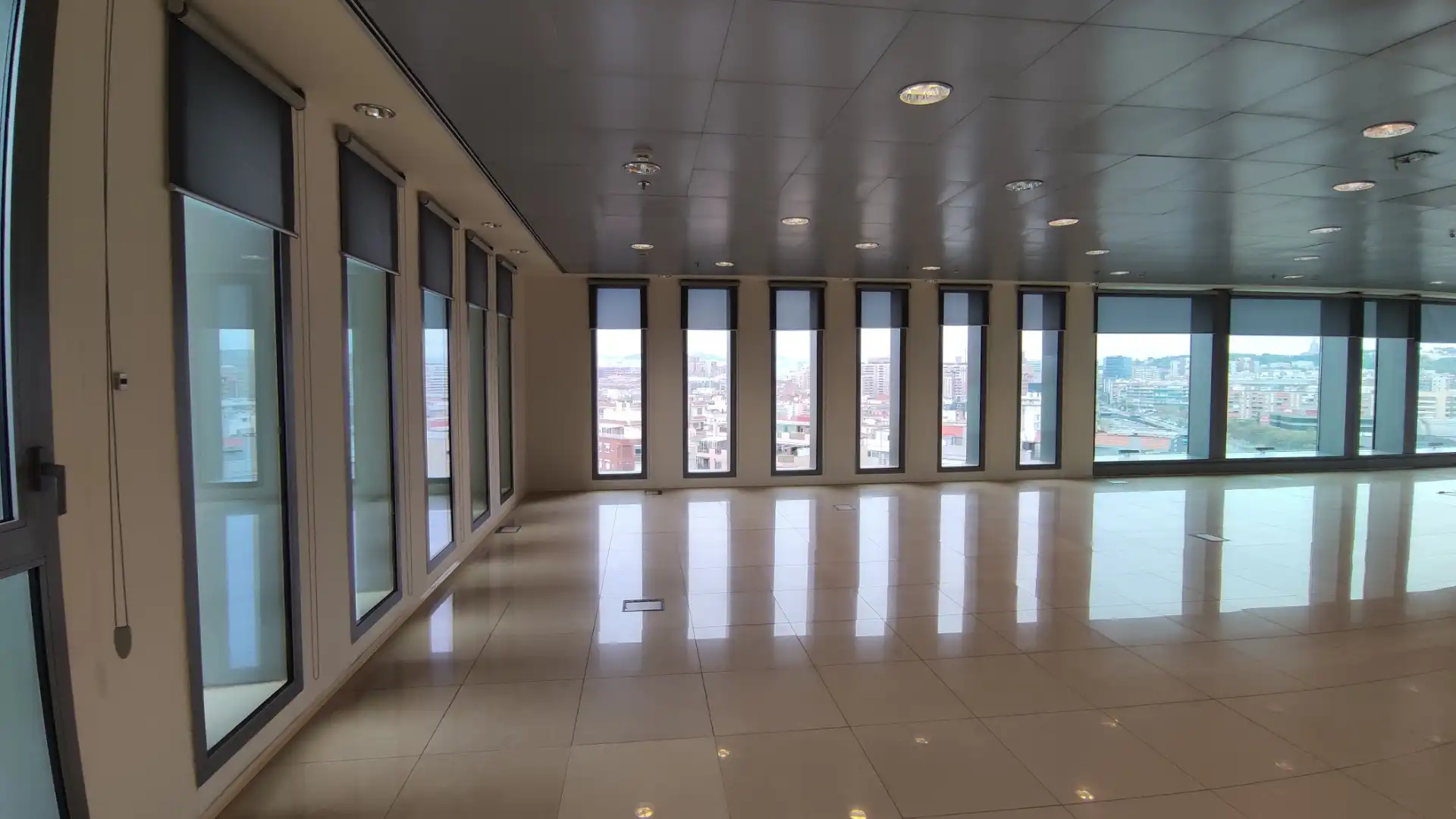 Oficina con ascensor en alquiler en Plaça d'Europa, imagen 9