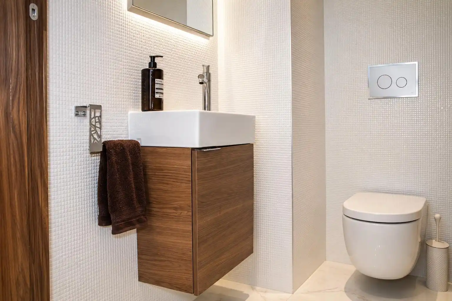 Bathroom of Duplexes for sale in Valencia  with Terrace and Swimming Pool