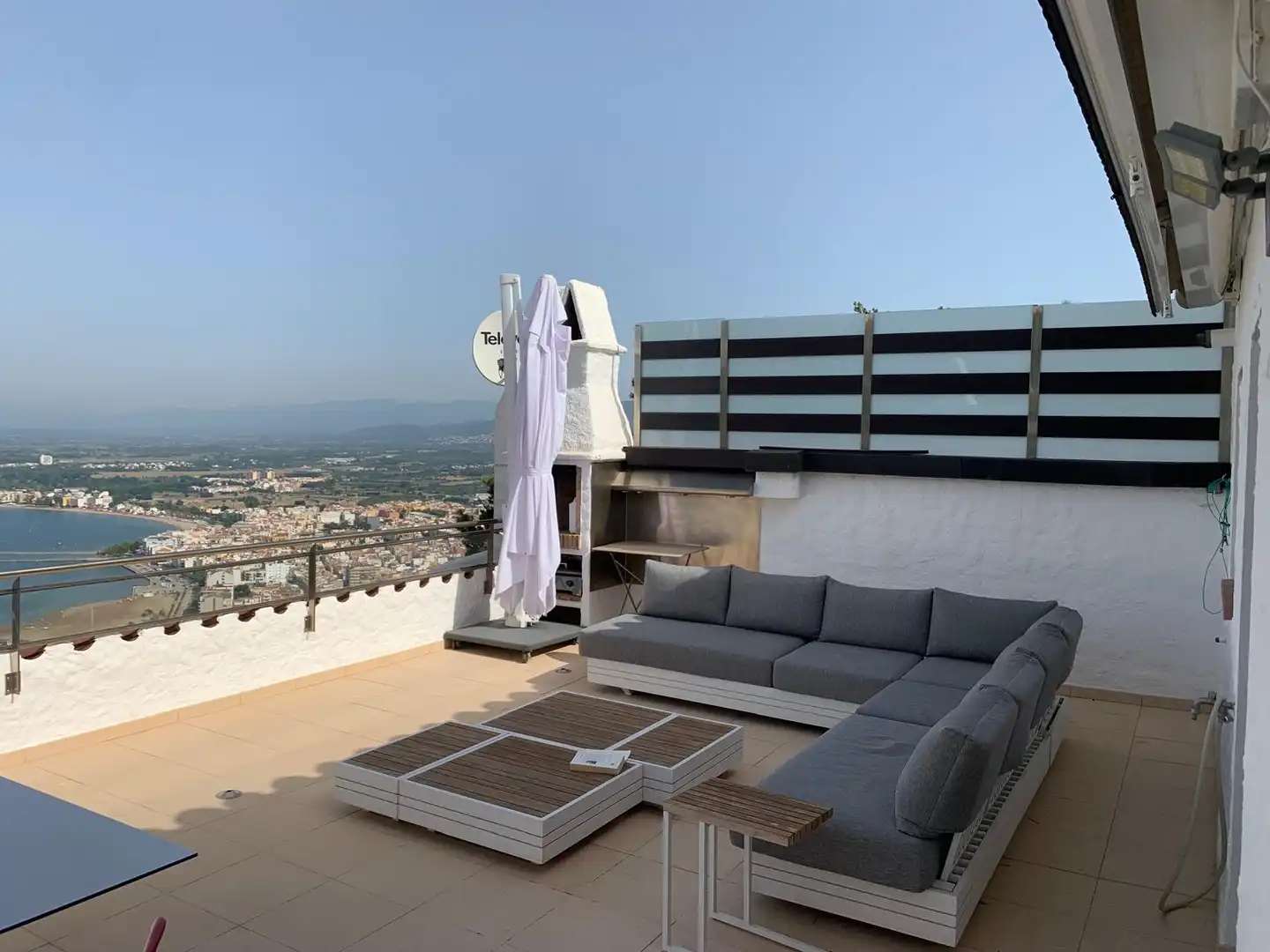 Terraza de Dúplex en venta en Roses con Terraza, Piscina y Horno